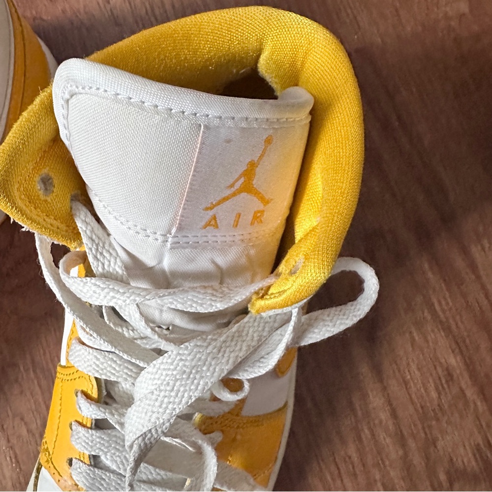 Nike Air Jordan White University Gold High-Top Sneakers - Picture 4 of 14